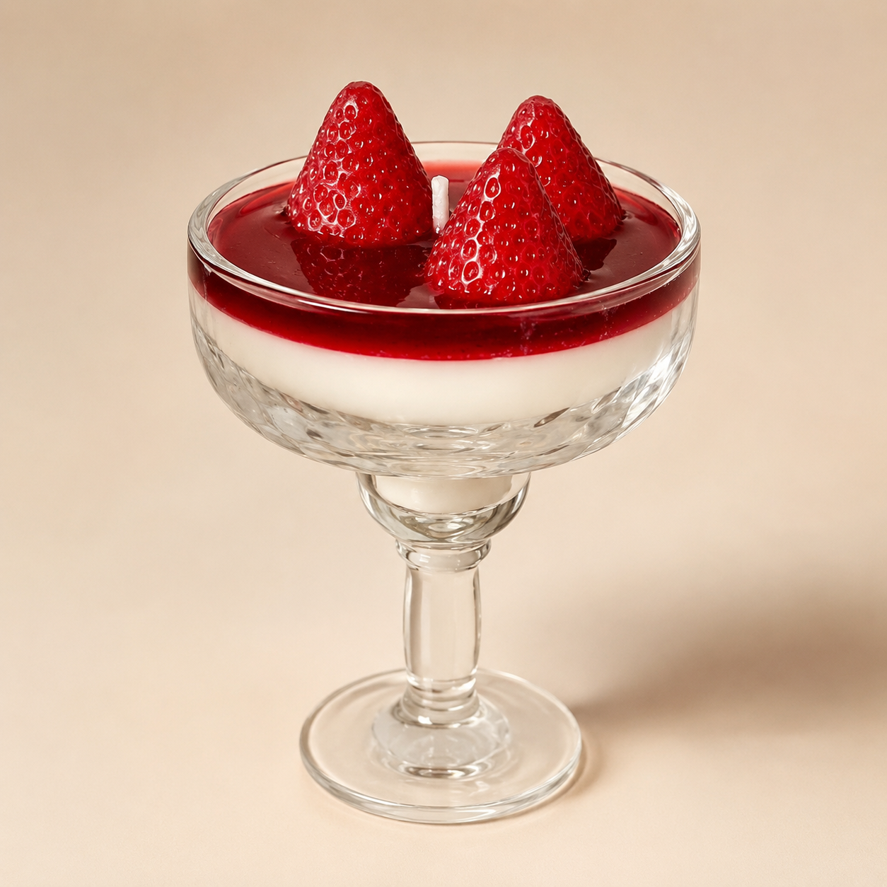 Strawberry Shortcake Luxury Dessert Candle – 10 oz