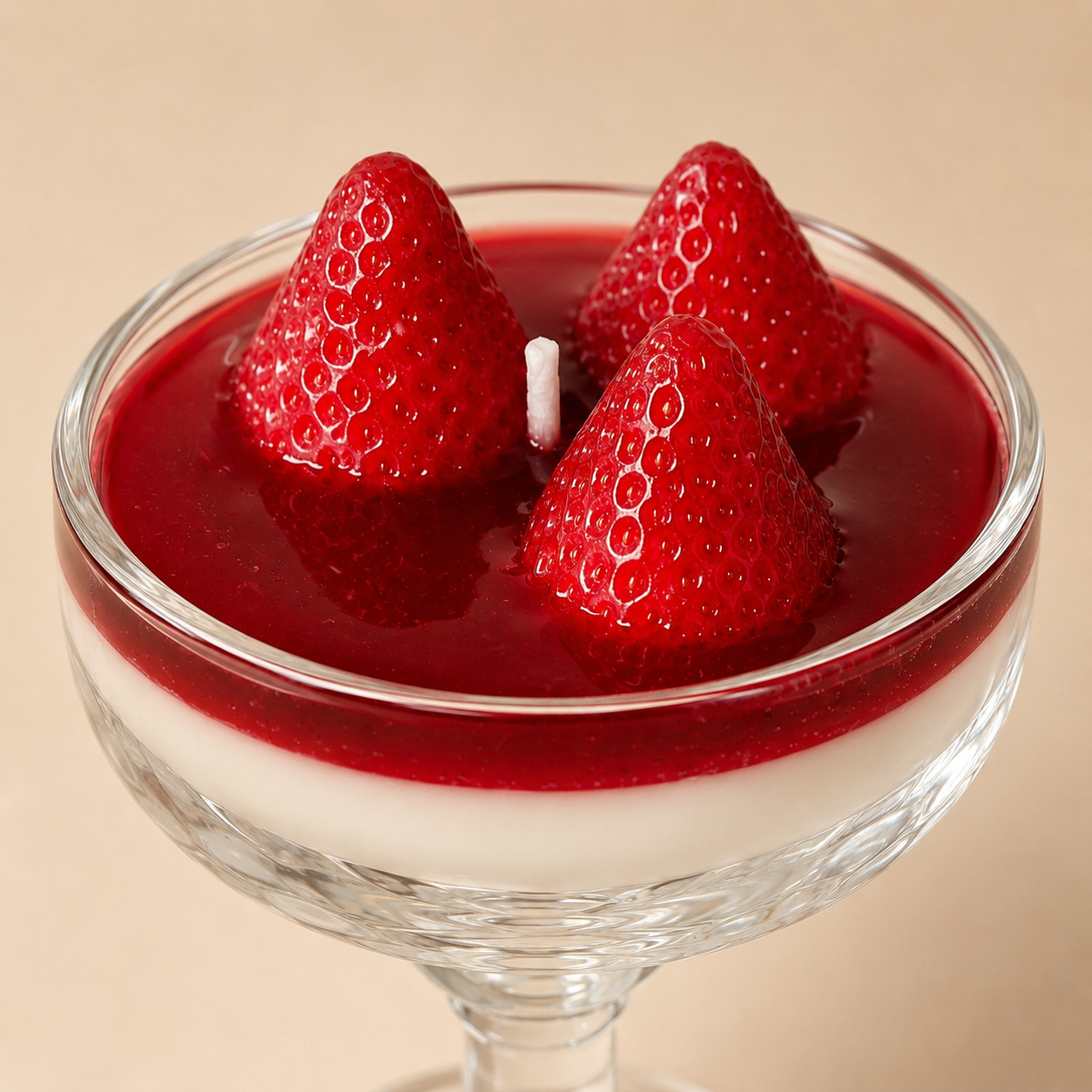 Strawberry Shortcake Luxury Dessert Candle – 10 oz